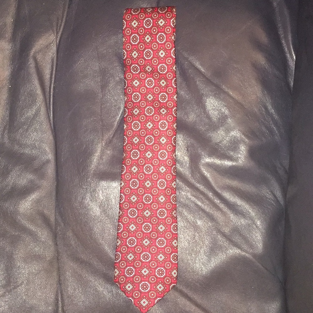 Brioni tie